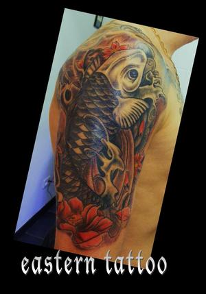 Photo de Carpe Koï, koï, tatouage réalisé par Eastern Tattoo
