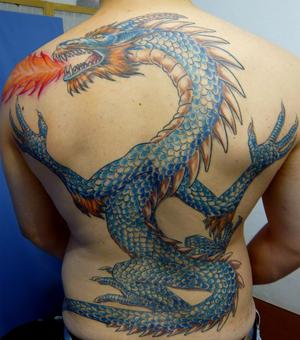 dragon orieintal bleu