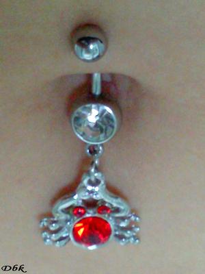Piercing crabe nombril