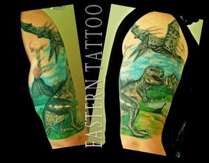 Photo de T-Rex, animaux, tatouage réalisé par Eastern Tattoo