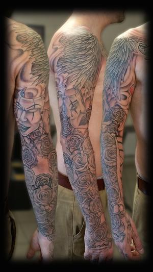 tatouge Bras complet