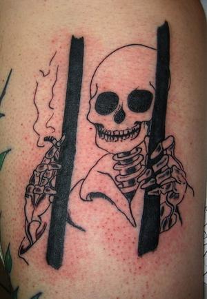 Tete de mort en cage