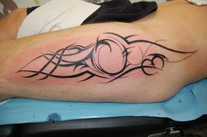 tribal cuisse