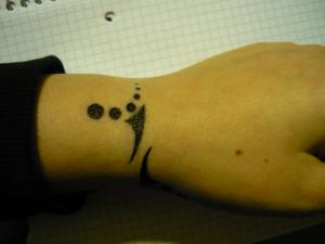 Photo de tribal et bulle, tribal, tatouage
