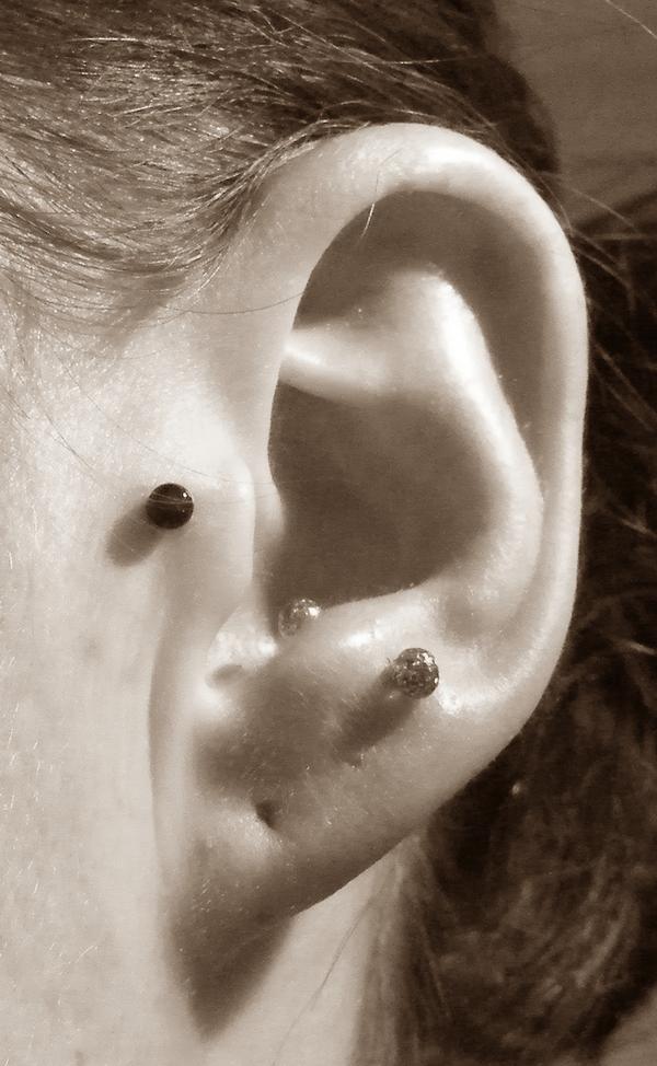 Tatouage réalisé par Crypte Tattoo PIercing