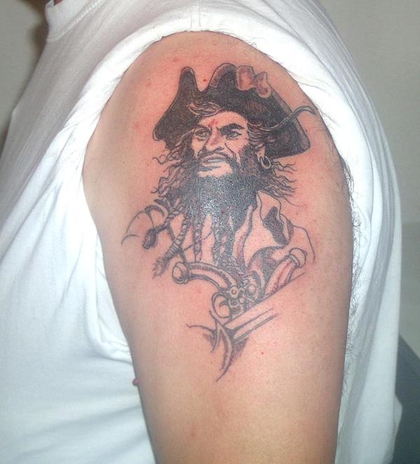 Tatouage réalisé par Canas Tattoo