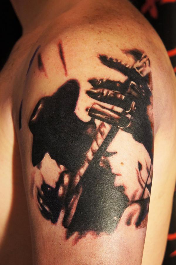 Photo de Bluesman, portrait, tattoo réalisé par Crazy Needles
