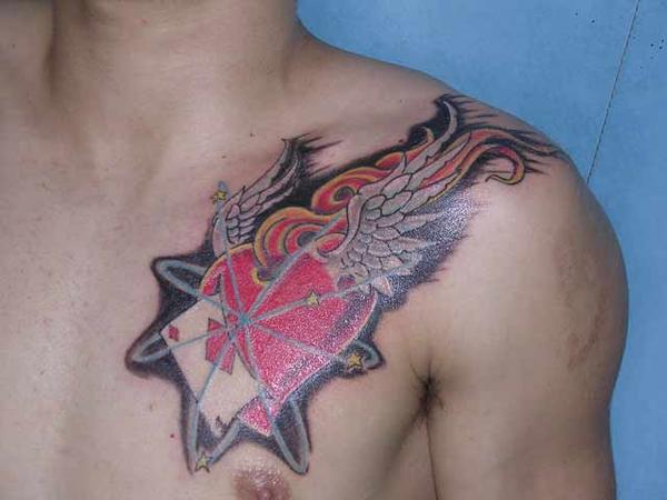 Photo de Burning Hart, coeur, tatouage réalisé par L'Anneau de Givre
