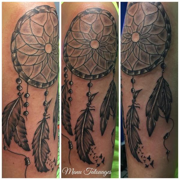 Tatouage réalisé par Manu tatouages