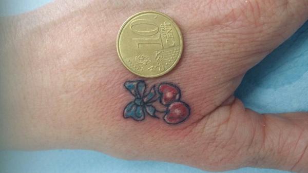 Photo de cerise, cerise, fleurs réalisé par Tattoo'ed