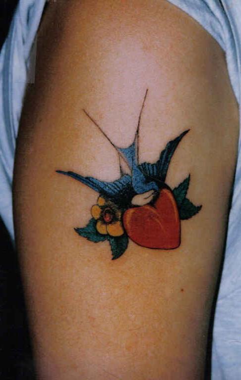 coeur et hirondelle