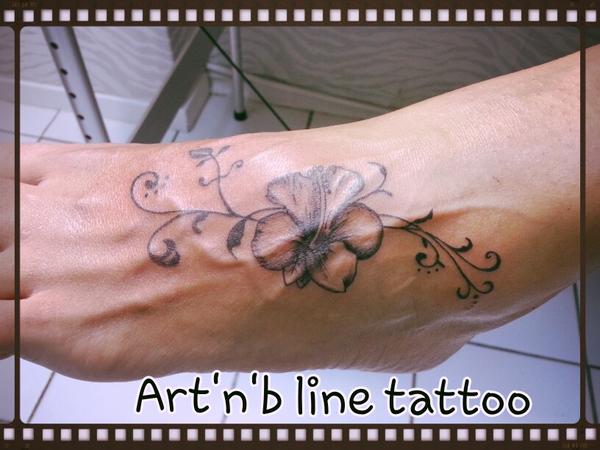 Photo de composition fleur, fleur, fleurs réalisé par Art'n'b...line tattoo
