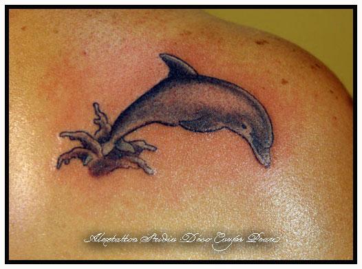 Photo de Dauphin, dauphin, eau réalisé par Alextattoo : Studio deco Corps Peau