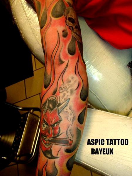 Photo de diable coop et flaming, diable, coop réalisé par Aspic  Tattoo