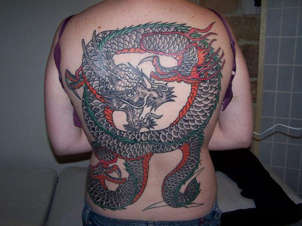 Photo de dragon, dragon, tatouage réalisé par Haamiah Tattoo Family