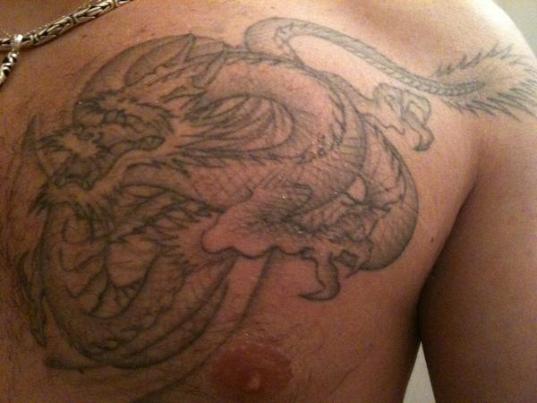 Photo de dragon en trait, dragon, asiatique
