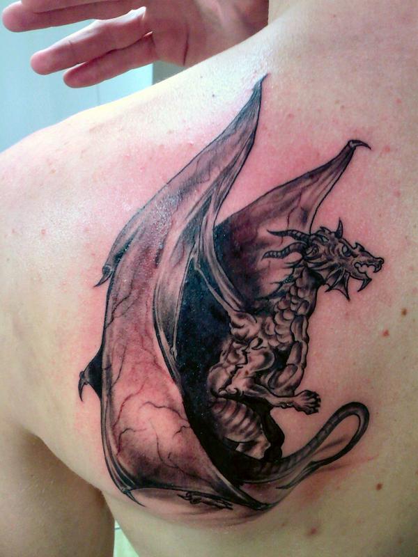 Photo de Dragon médiéval, dragon, fantastique réalisé par Black Roses Tattoo