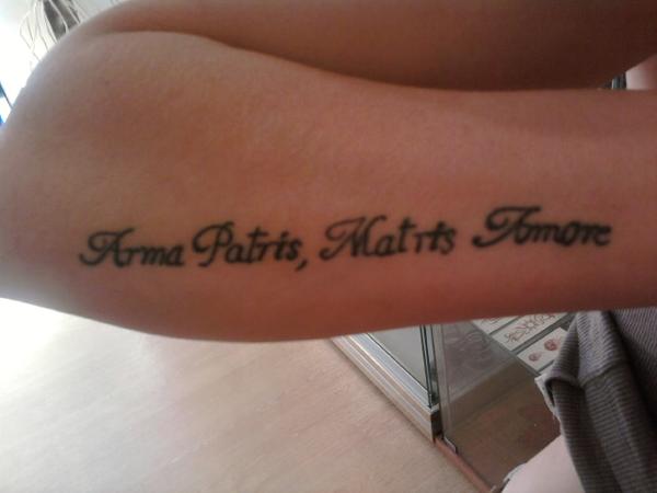 Photo de écriture latin, écriture, tatouage réalisé par Stardust