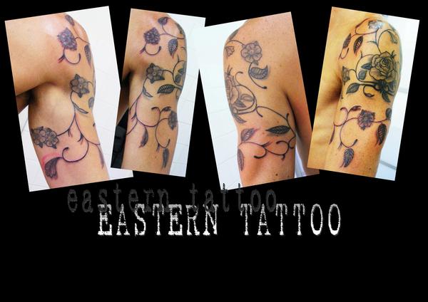 Photo de Fleurs et arabesques, fleur, fleurs réalisé par Eastern Tattoo
