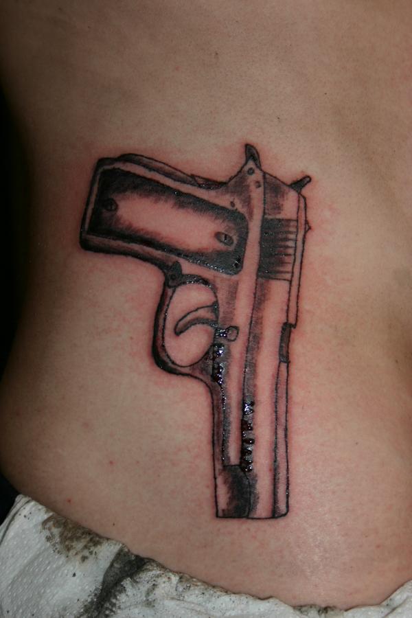 Photo de flingue, tatouage, arme