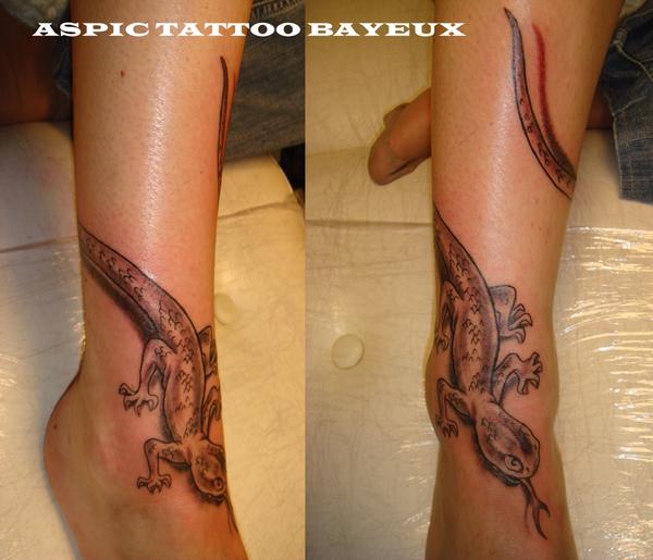 Photo de lézard à la cheville, lézard, animaux réalisé par Aspic  Tattoo