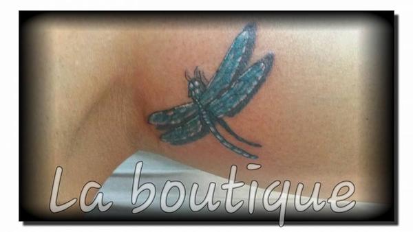Photo de Libellule, animaux, tatouage réalisé par La Boutique tatouage