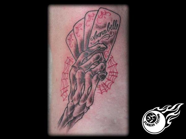 Photo de Main squelette, squelette, tatouage réalisé par Florian Tattoo