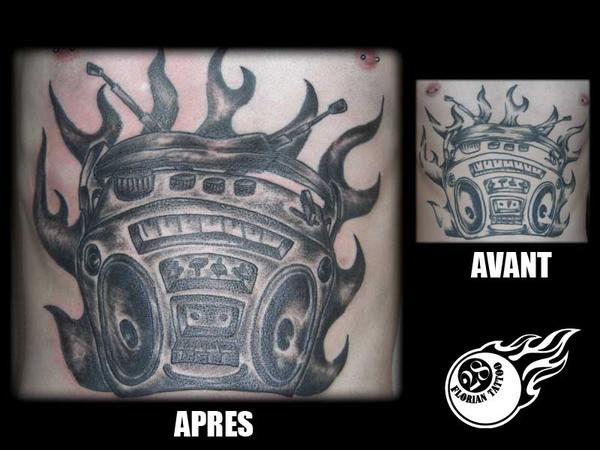 Photo de Music Travis Baker Blink 182, tatouage, musique réalisé par Florian Tattoo