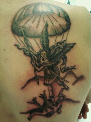 parachute st michel
