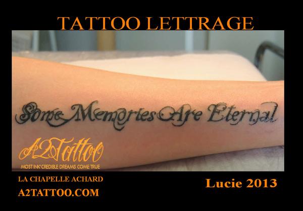Photo de Phrase tribale, lettrage, lettres réalisé par A2Tattoo