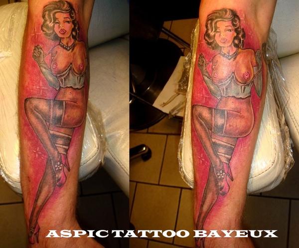 pin-up girl année 50