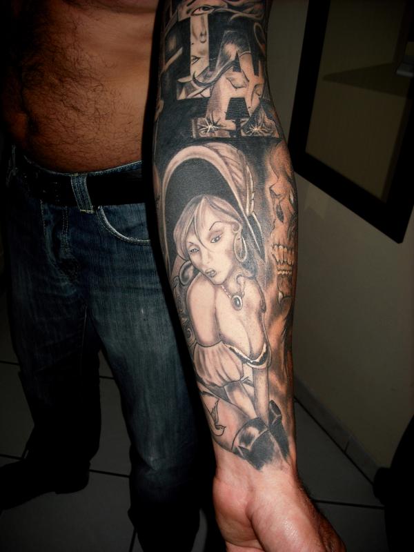 Tatouage réalisé par Body Art Center