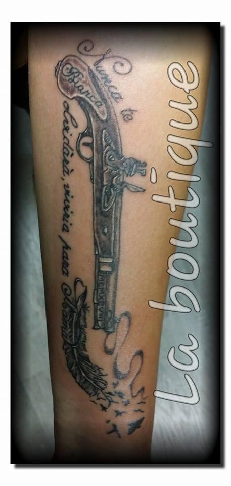 Pistolet