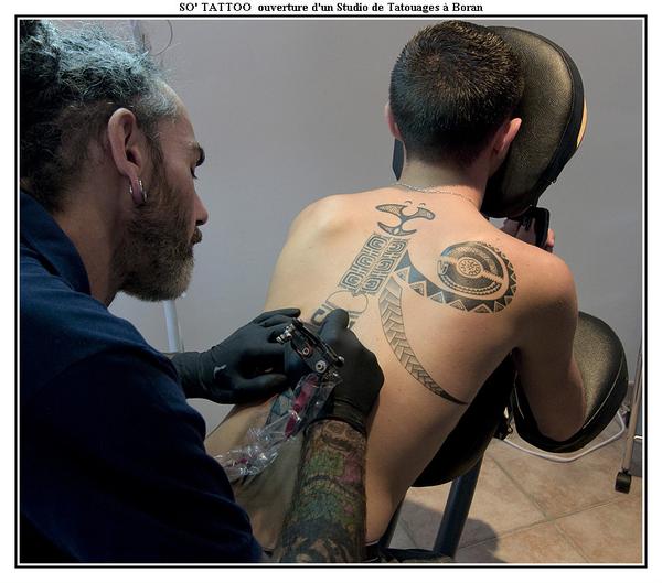 Photo de Polynésien, polynésien, dos réalisé par So' Tattoo