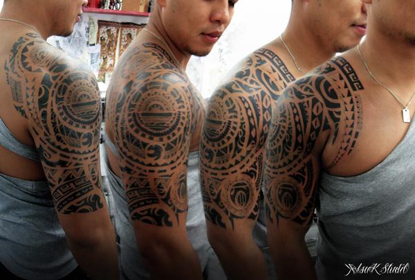 Photo de polynésien, polynésien, asiatique réalisé par Tito Laosak Tattoo