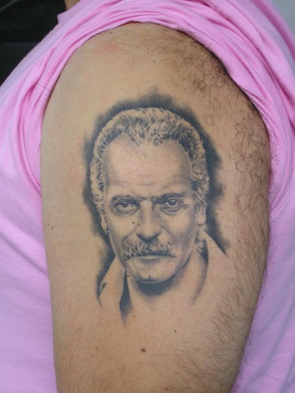 Tatouage réalisé par Dark and Light