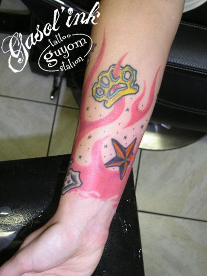 Photo de rn'r 002, tatouage, rok n' roll réalisé par gasol'ink / guyom tattoo station