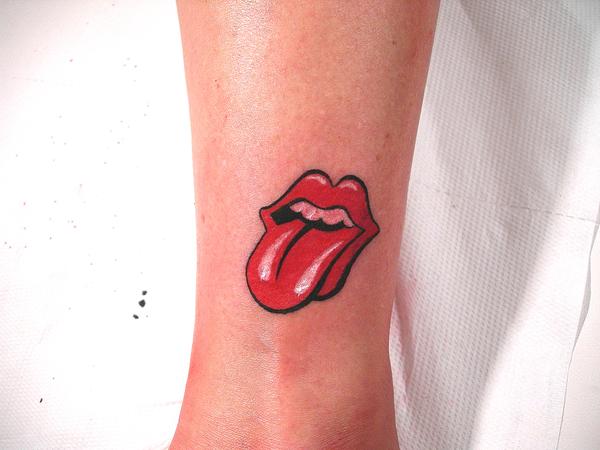 Tatouage réalisé par Vibes Tattoo