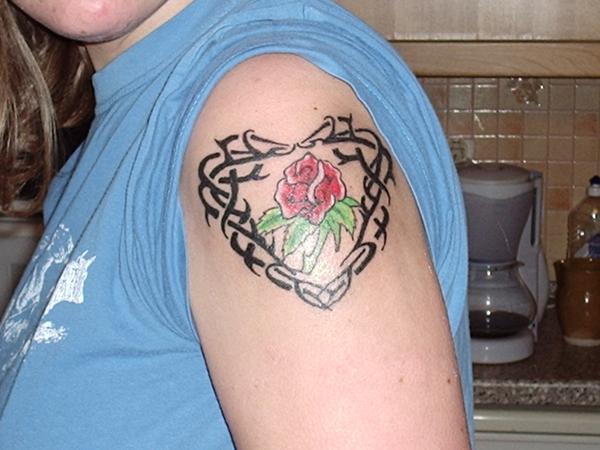 Photo de Rose et coeur tribal, tribal, coeur