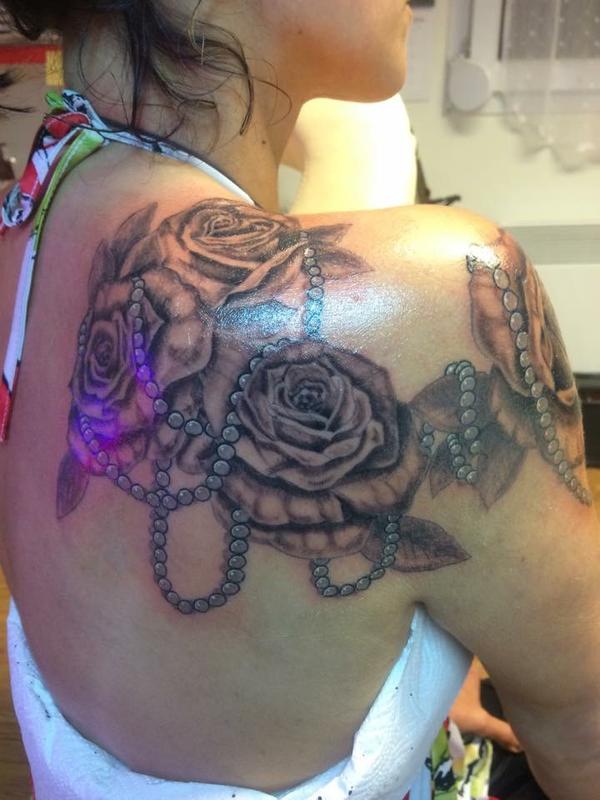 Roses et perles