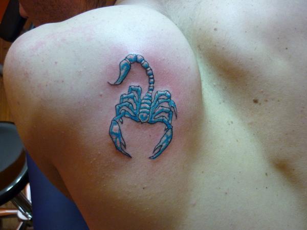Tatouage réalisé par RaynoTattoo