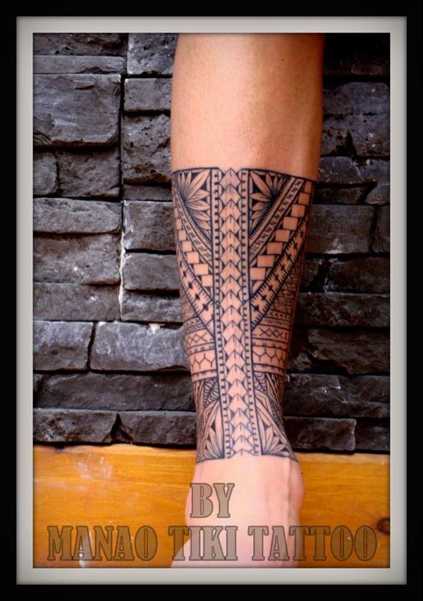 Photo de Tatouage samoan, polynésien, tatouage réalisé par Manao Tiki Tattoo