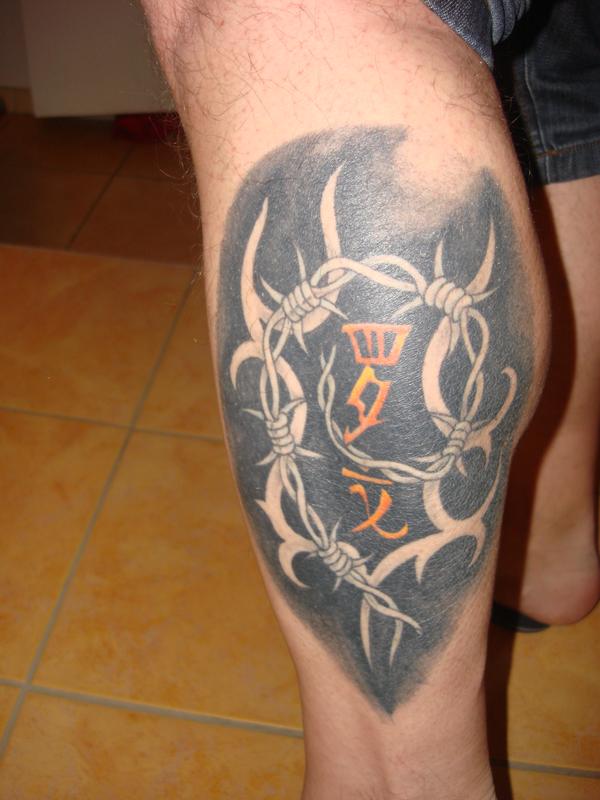 Tribal et barbelé