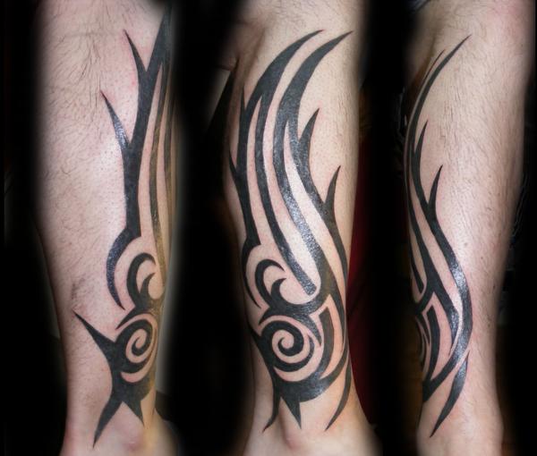Photo de Tribal Modern Molet, tribal, tatouage